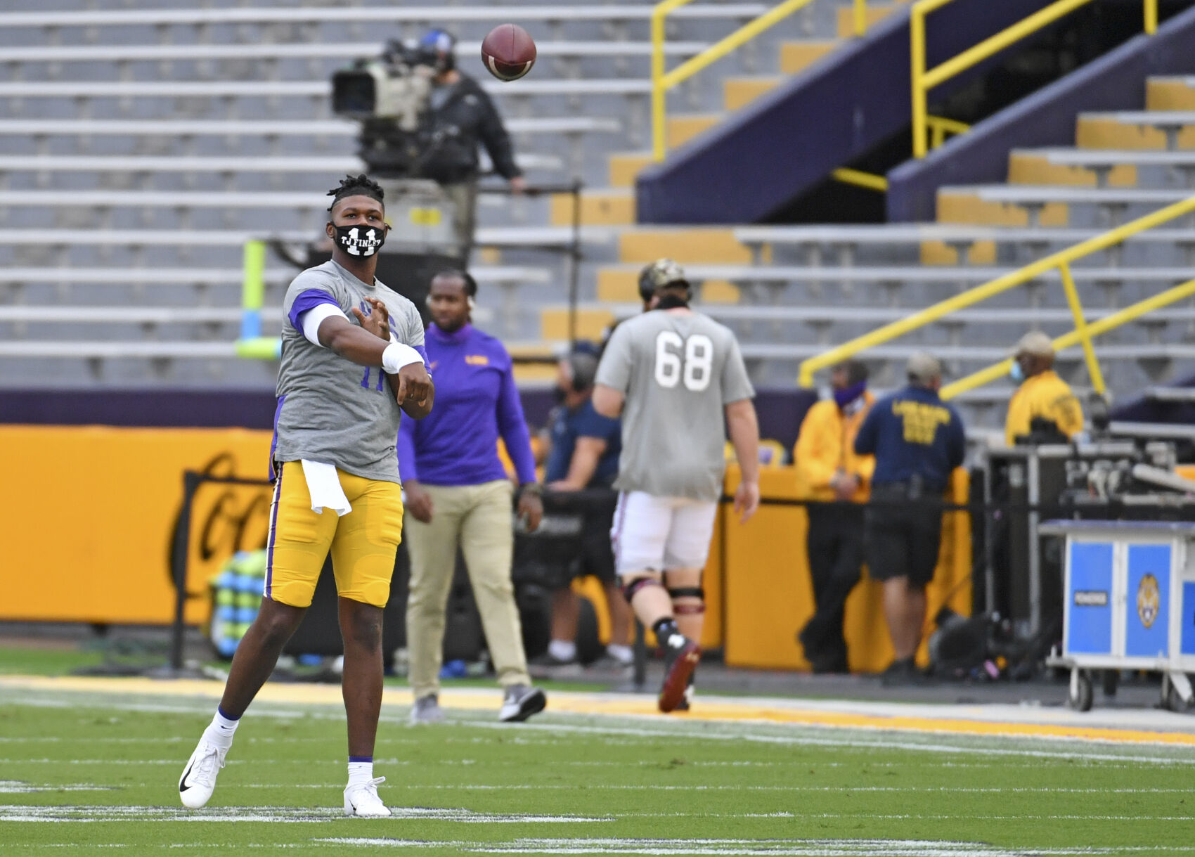 BR.lsucarolina.102520 HS 375.JPG
